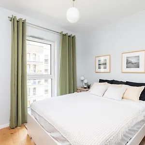 https://super-apart-okrzei-12.warsawhotelspoland.com