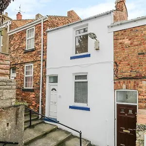 https://high-tides.yorkshirehotels.net